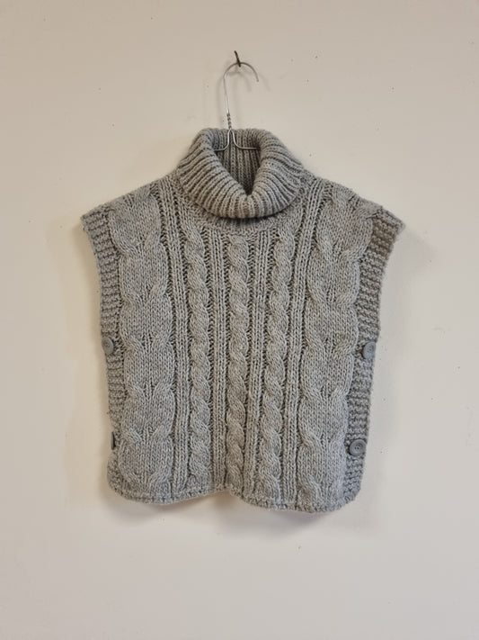 Grå strikket ponchohals / Benetton