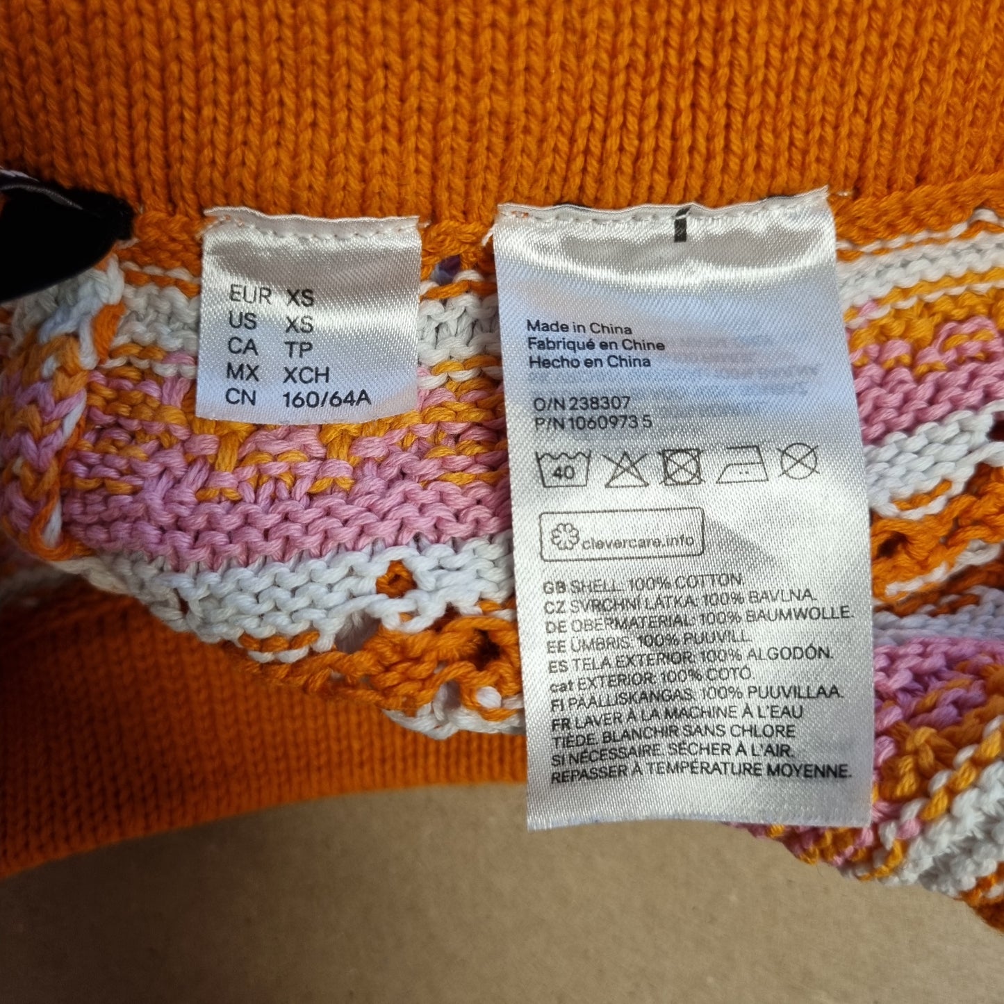 Fargerik strikkeshorts - XS