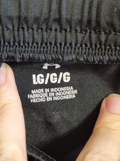 Svart treningsbukse / Under Armour - L