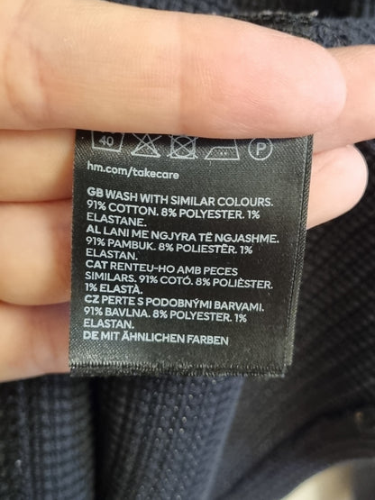 Mørkeblå trøye med vaffelstruktur - S