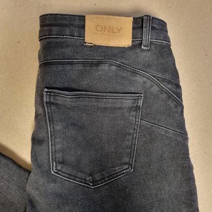 Svart skinny jeans - 33/32
