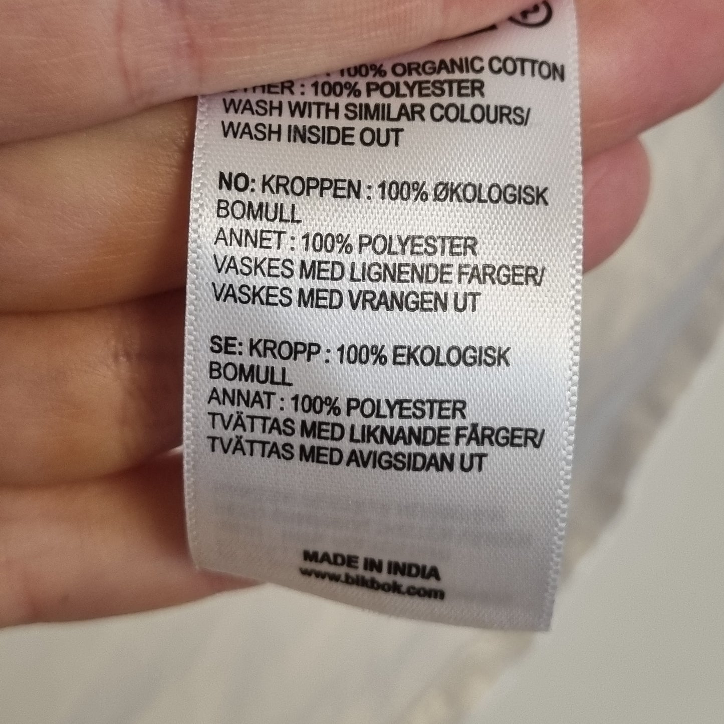 Hvit bomullsbluse med brodert krage - XS
