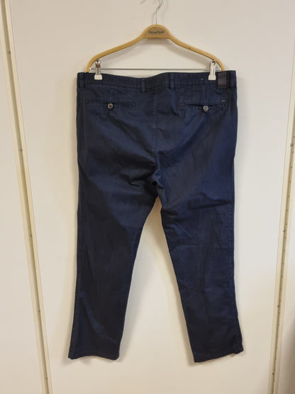 Svart Brax Style Everest chinos - W40/L32