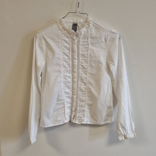 Hvit Zara-bluse med blonder - 140