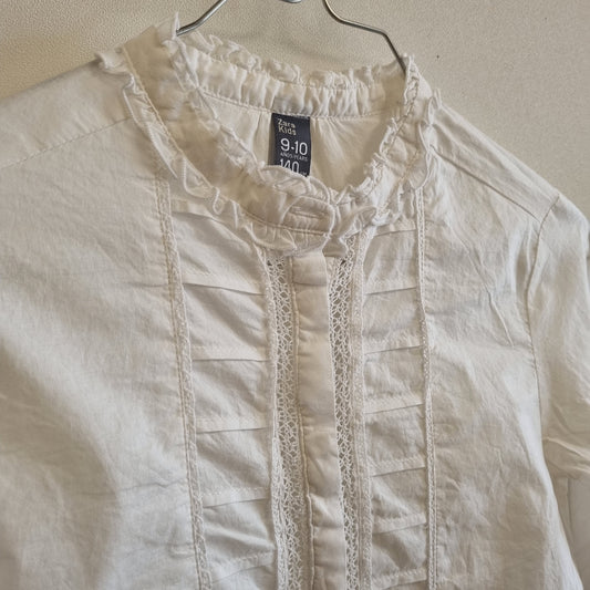 Hvit Zara-bluse med blonder - 140