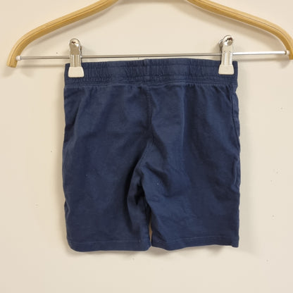 Mørkeblå shorts - 104
