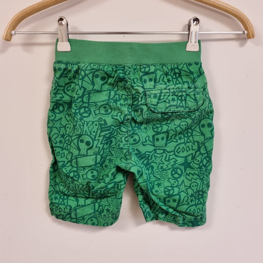 Grønn mønstret shorts - 92