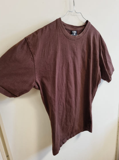 Brun oversized T-skjorte – M