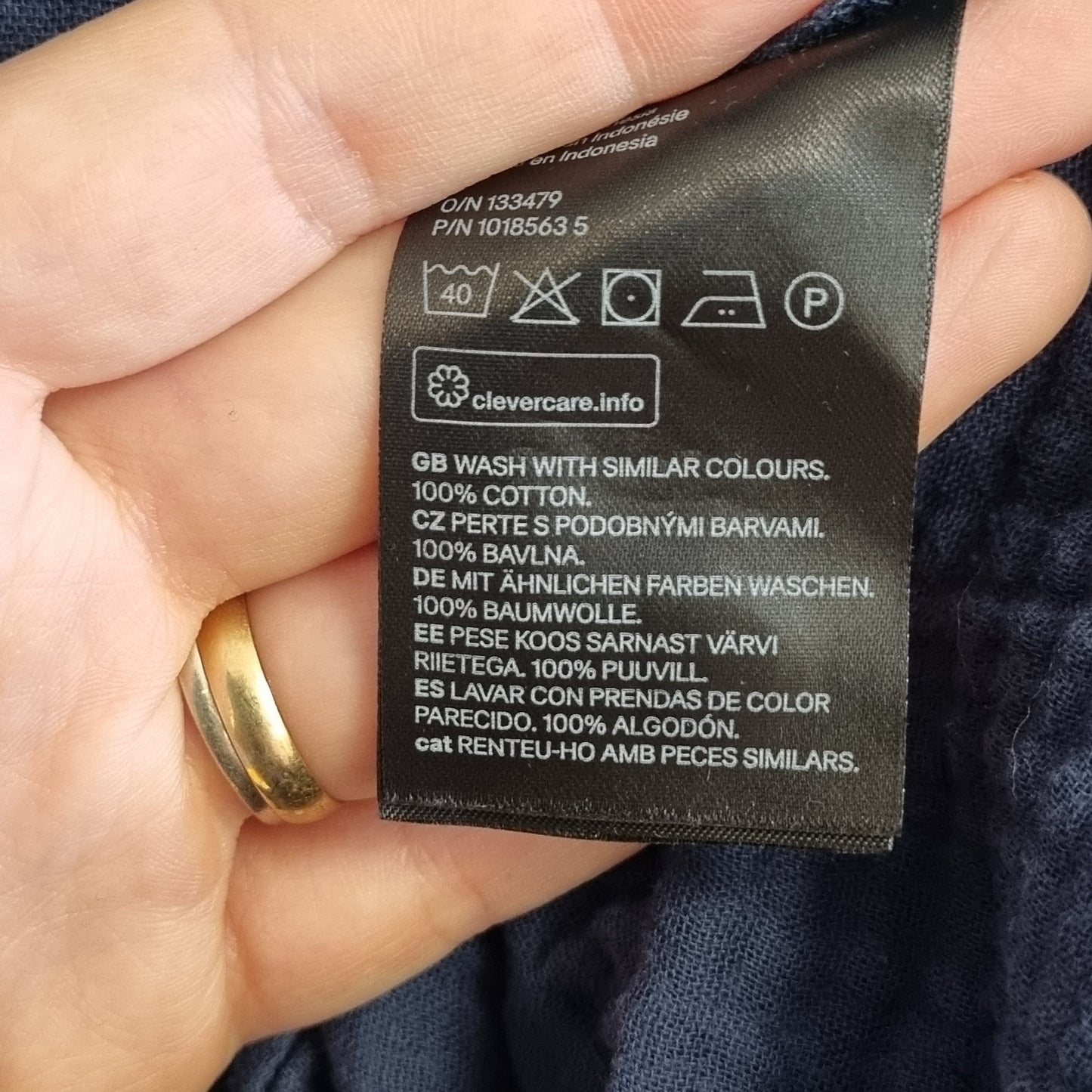 Mørk blå ammetopp / H&M Mama – M