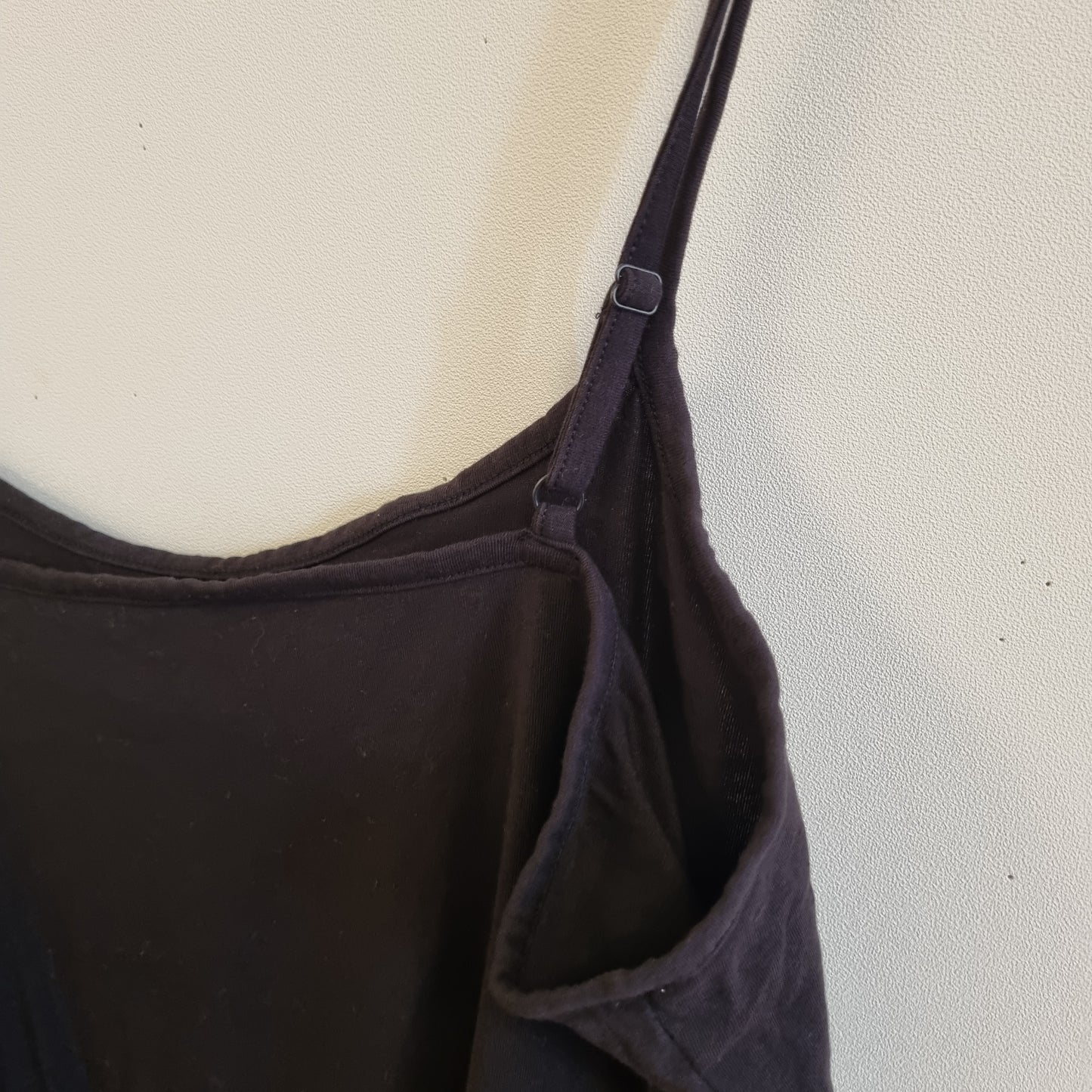 Svart singlet / XLNT – XL