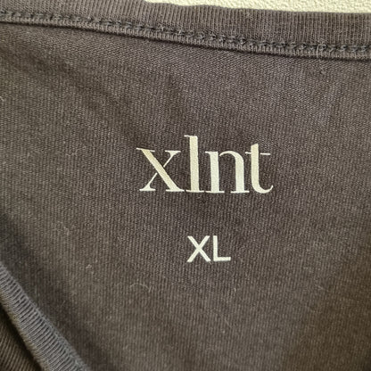 Svart singlet / XLNT – XL