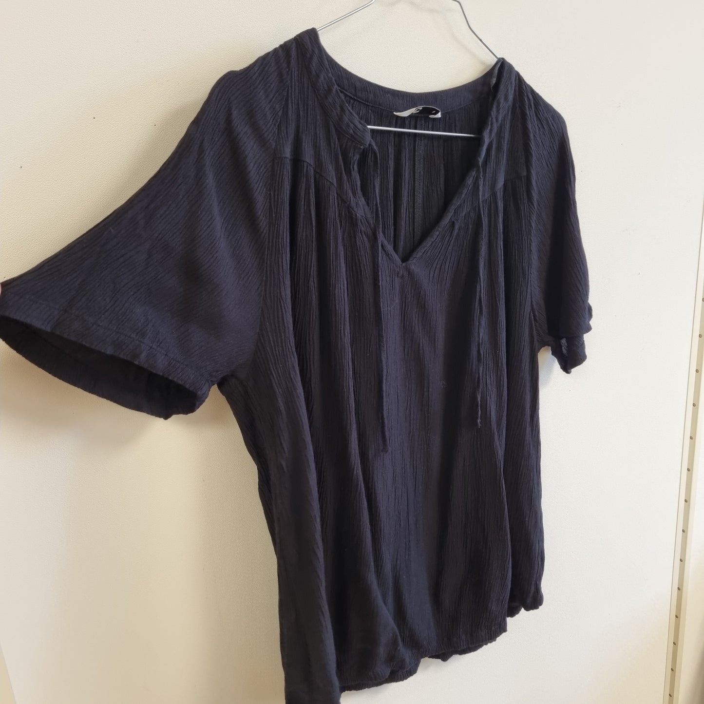 Svart bluse i viskose – S