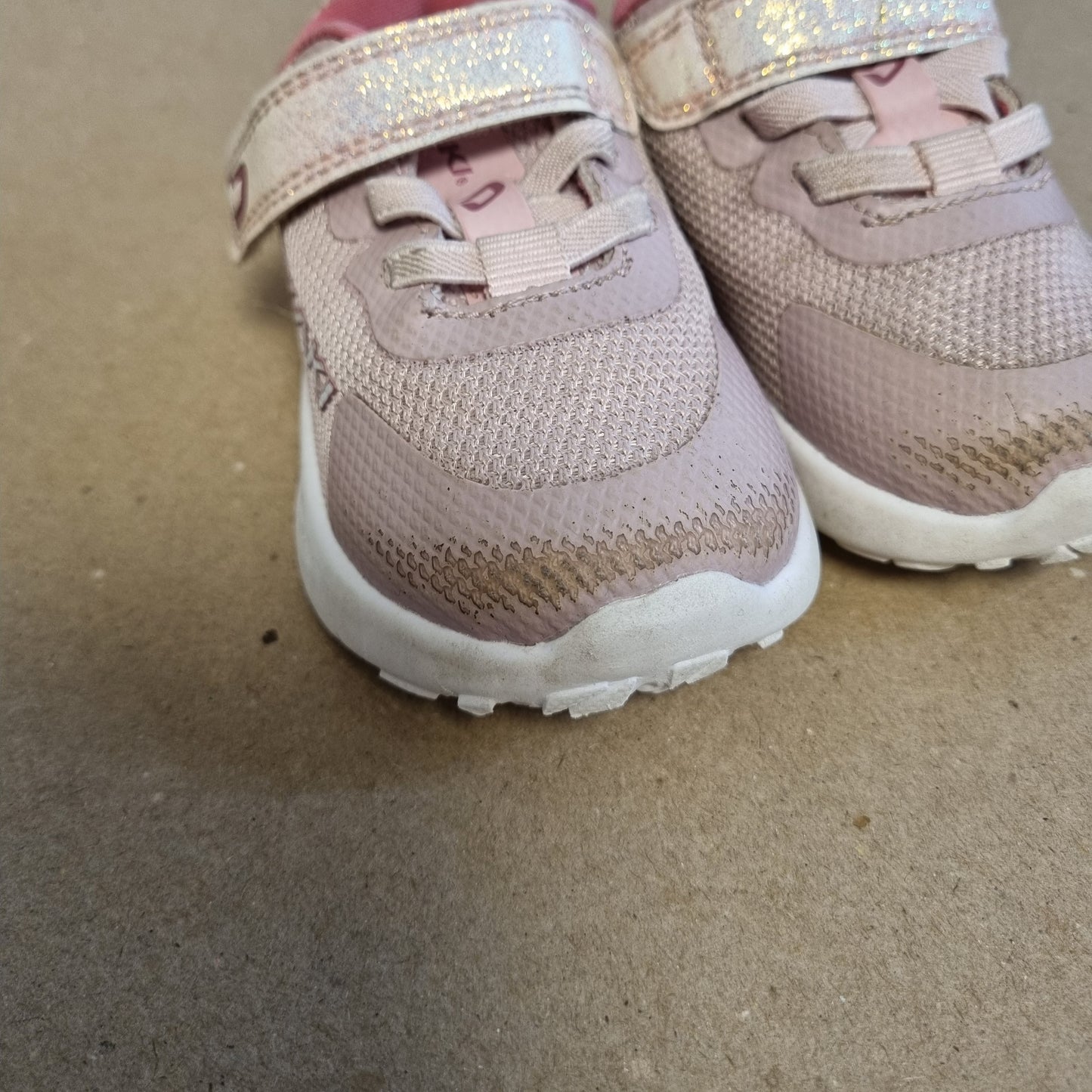 Lyserosa Okaki joggesko - 20
