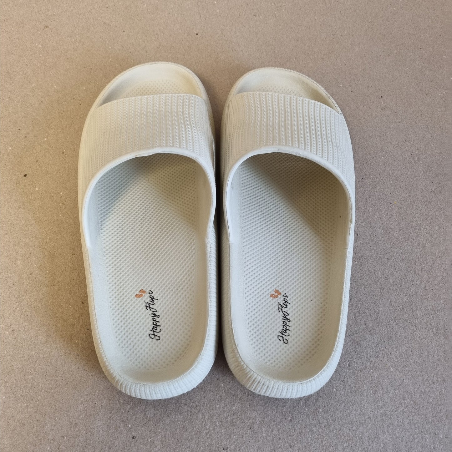 Hvite HappyFlops Original slippers - 38/39