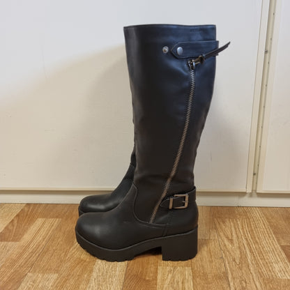 Svarte høye boots – 41