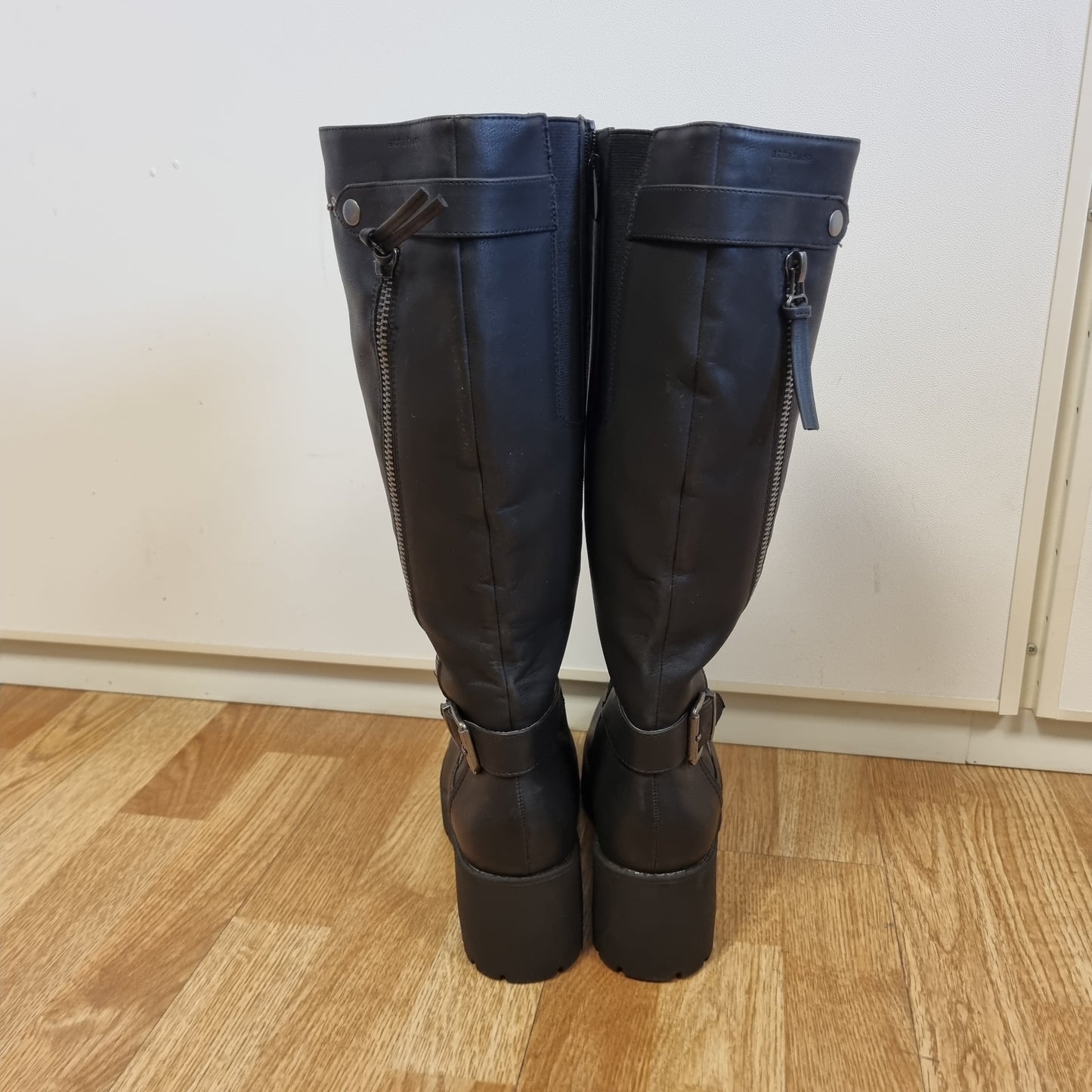 Svarte høye boots – 41