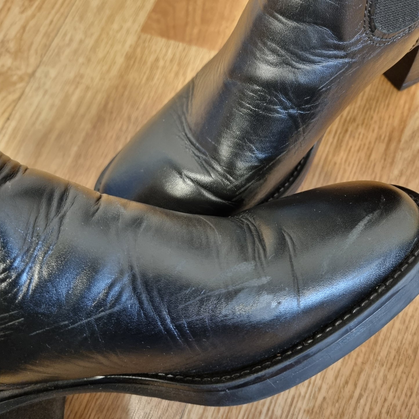 Svarte ankelboots i skinn – 40