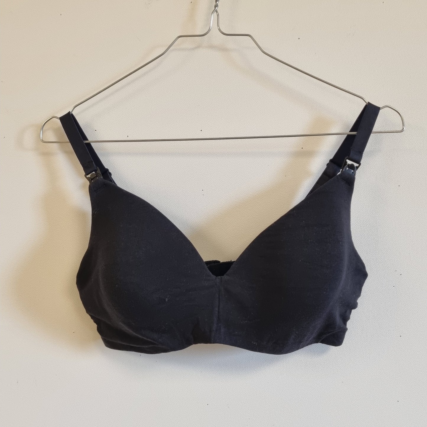 Svart amme-BH – 80C