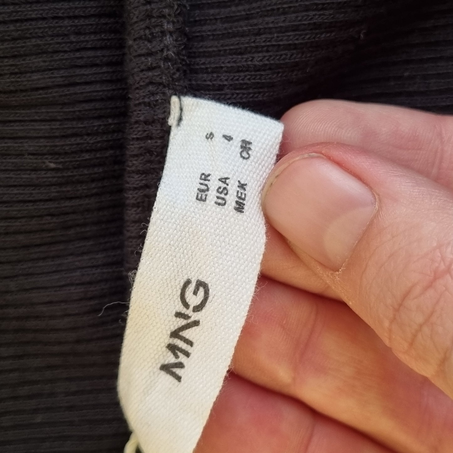 NY! Svart stroppeløs kjole / Mango - S
