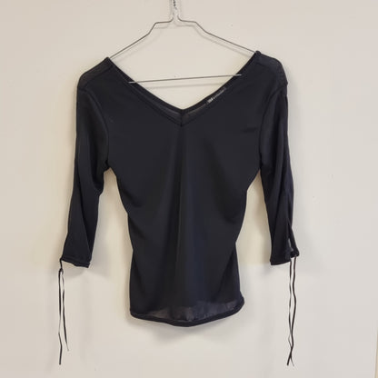 Vintage svart topp med knytedetaljer - M/L