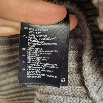 Grå strikket cardigan - ca. M