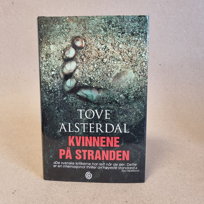 Kvinnene på stranden - Tove Alsterdal