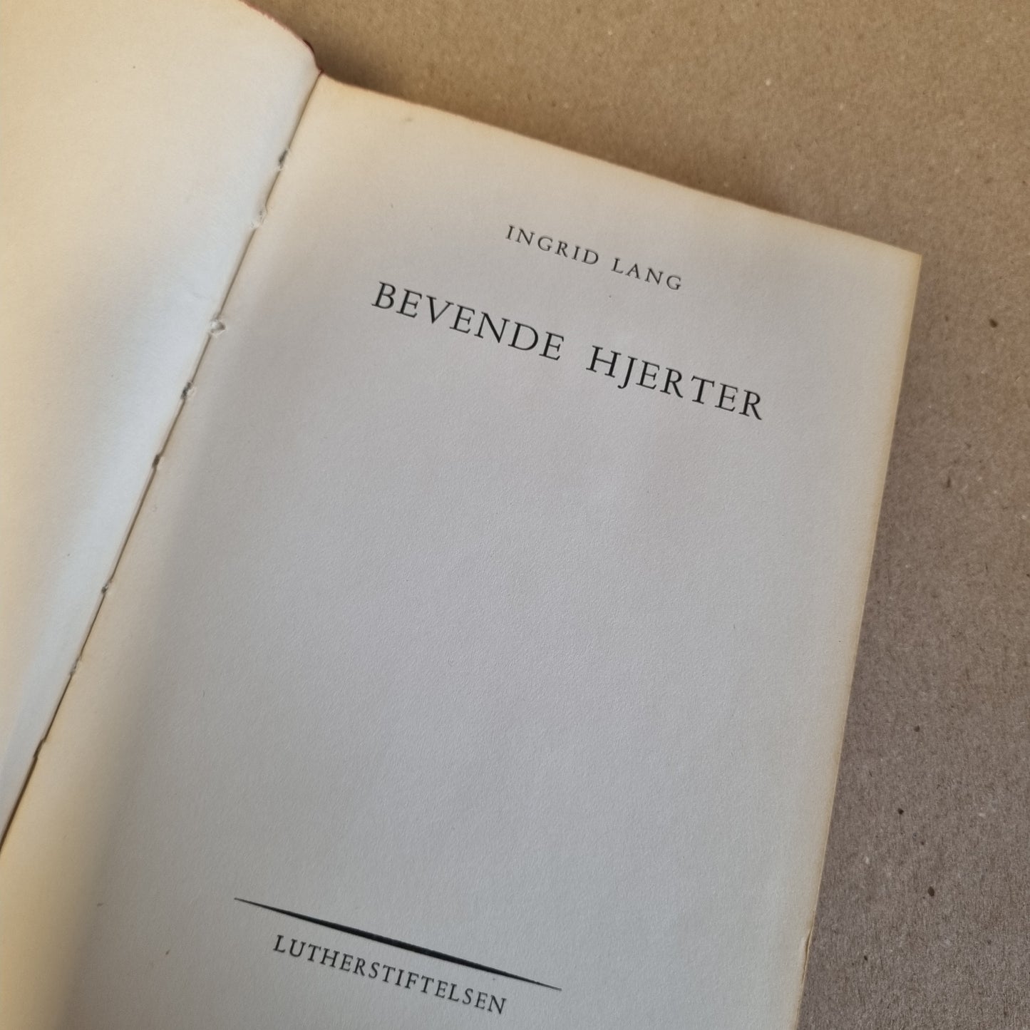 Bevende hjerter – Ingrid Lang