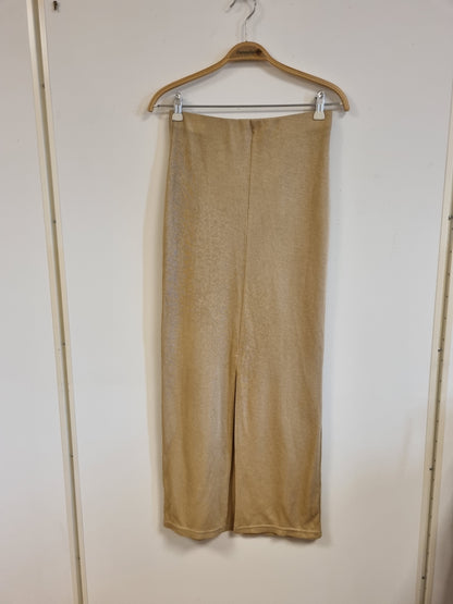 Vintage strikket maxiskjørt i beige – ca. S/M