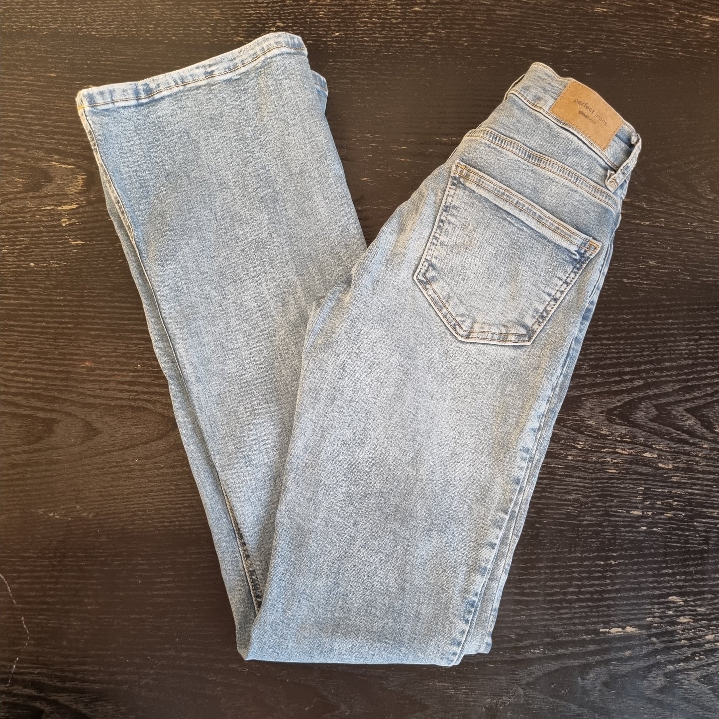 Lyse jeans med rette ben – 32