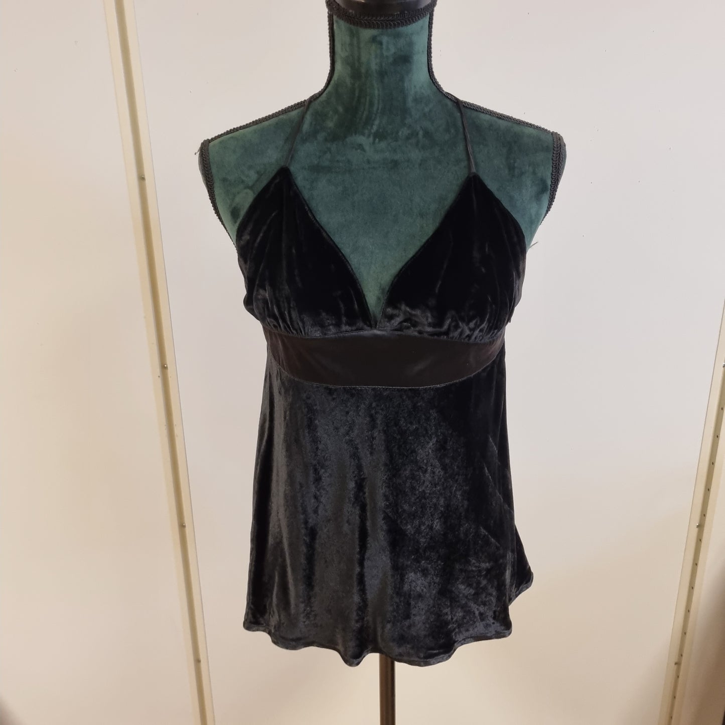 Vintage DKNY Jeans babydoll-topp i fløyel og sateng – XS