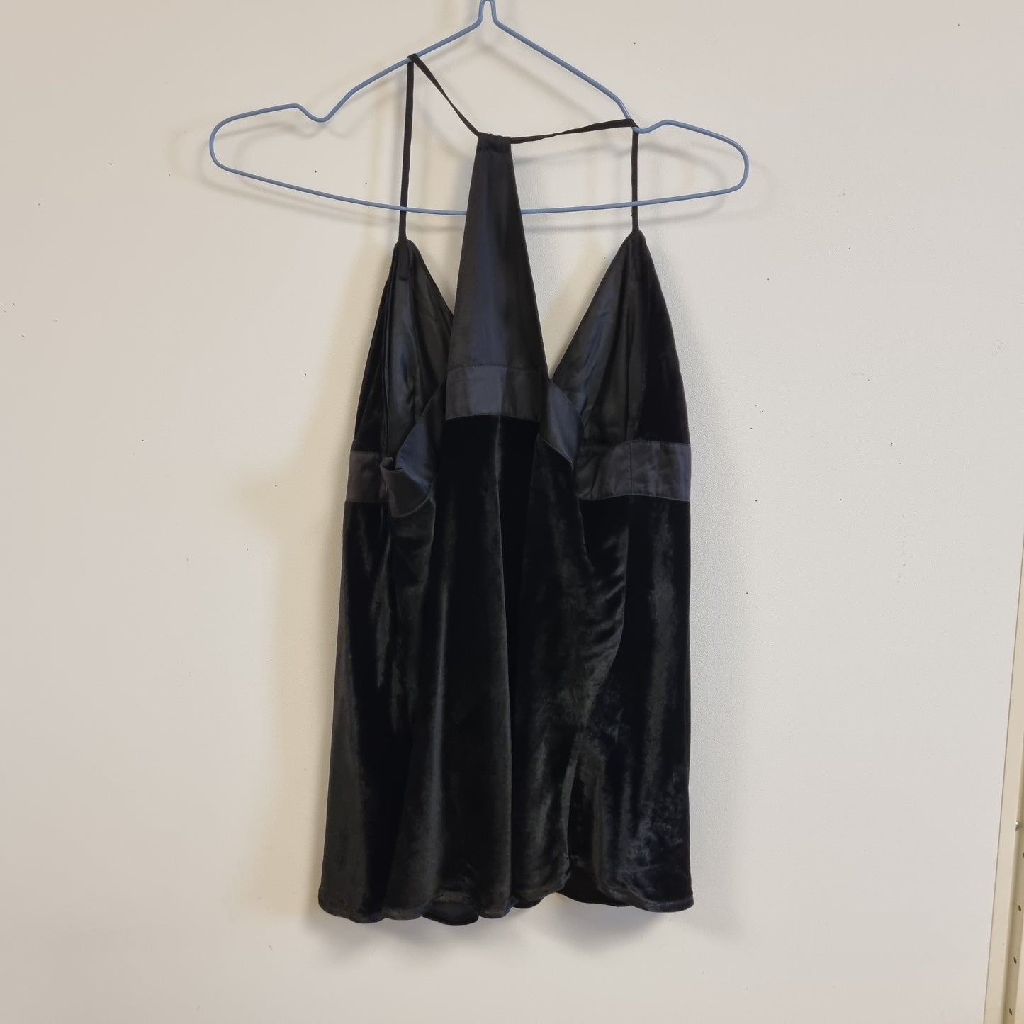 Vintage DKNY Jeans babydoll-topp i fløyel og sateng – XS