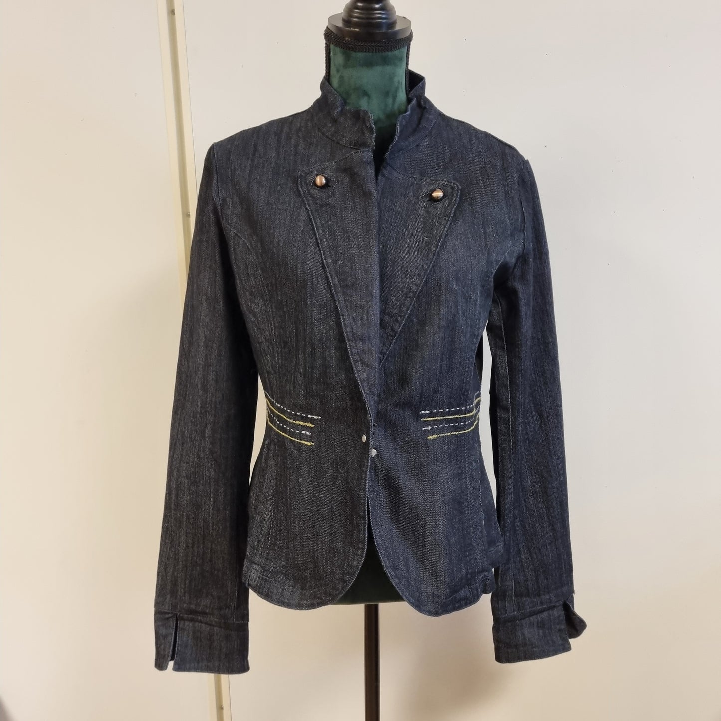 Vintage Farfallina figursydd denimjakke – M