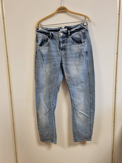Lyseblå jeans / Relaxed fit - 38