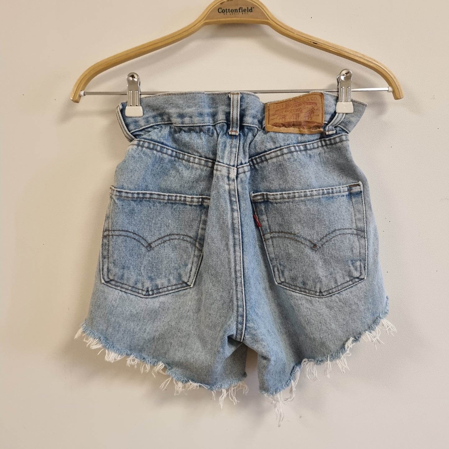 Vintage Levi's 501 Paperbag-shorts / Reworked 90s – M/L