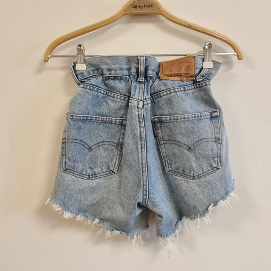 Vintage Levi's 501 Paperbag-shorts / Reworked 90s – M/L