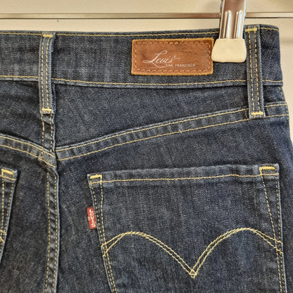 Levi's Supreme Curve Shorts - W27