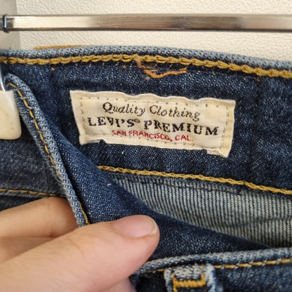 Levi's Premium 720 High Rise Shorts - W28