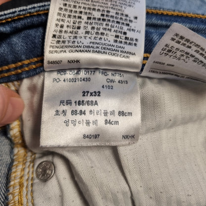 Levi's Demi Curve - W27