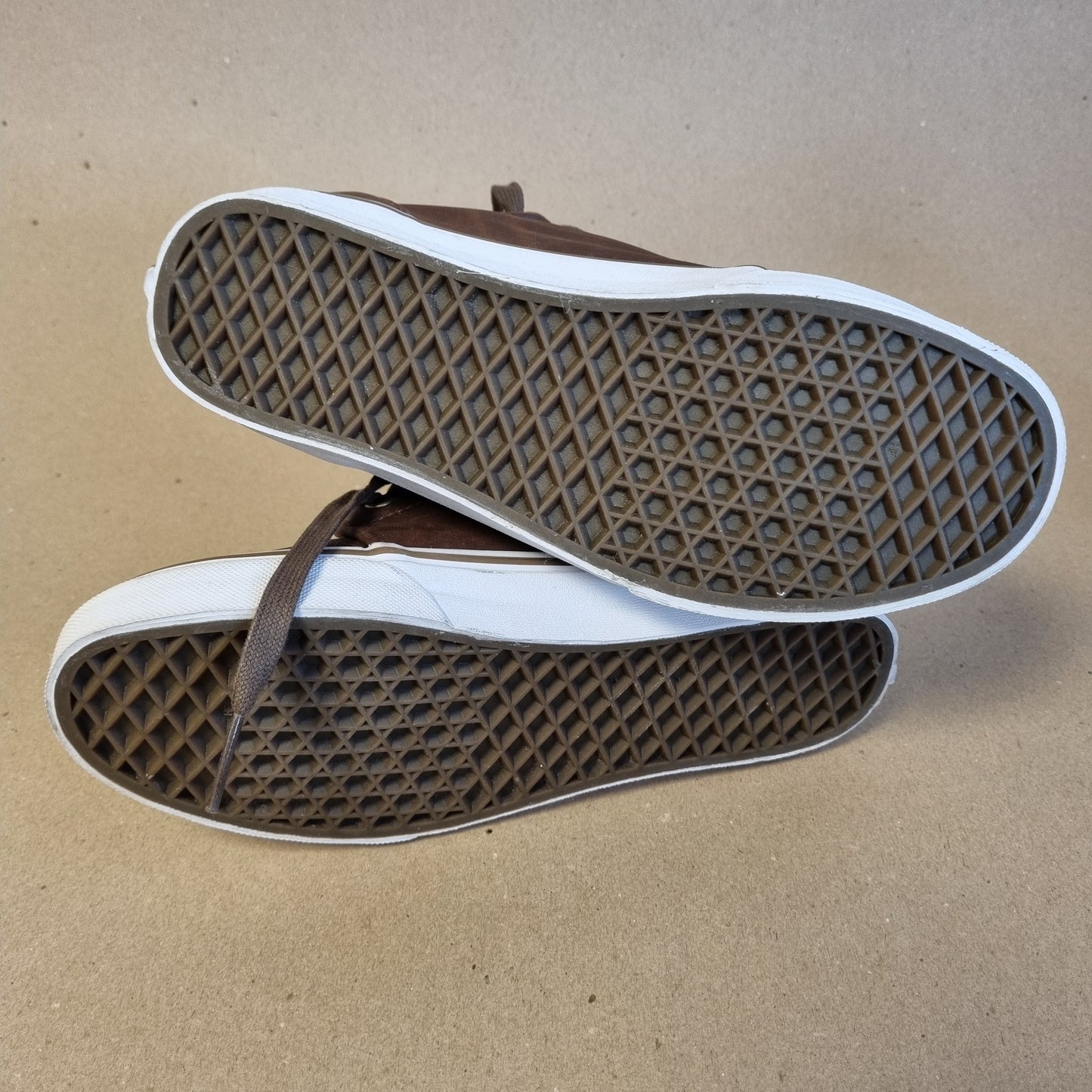 Vans Atwood Mid Leather – 38,5