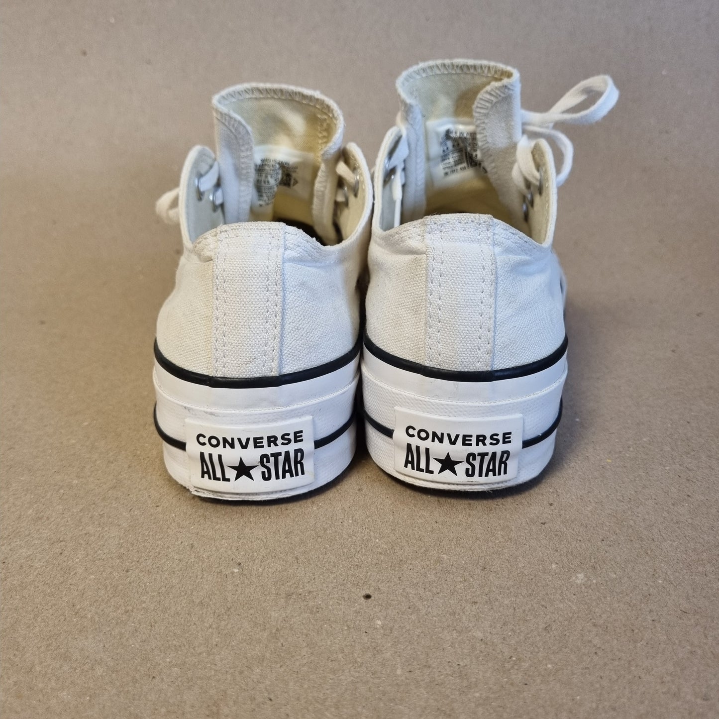 Converse Chuck Taylor All Star Lift Low – 37