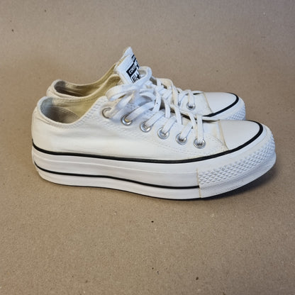 Converse Chuck Taylor All Star Lift Low – 37