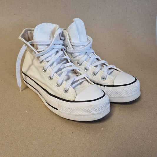 Converse Chuck Taylor All Star Lift High – Str. 38