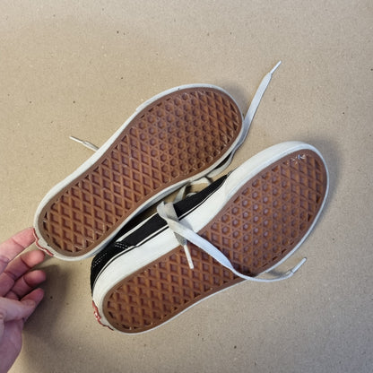 Vans Ward Low Sneakers – 36