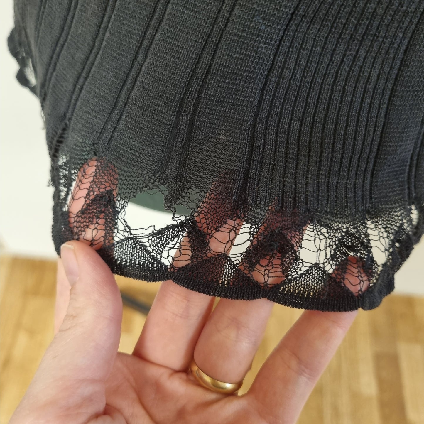 Vintage Blumarine topp med perlebroderi / 100 % bomull – S/M