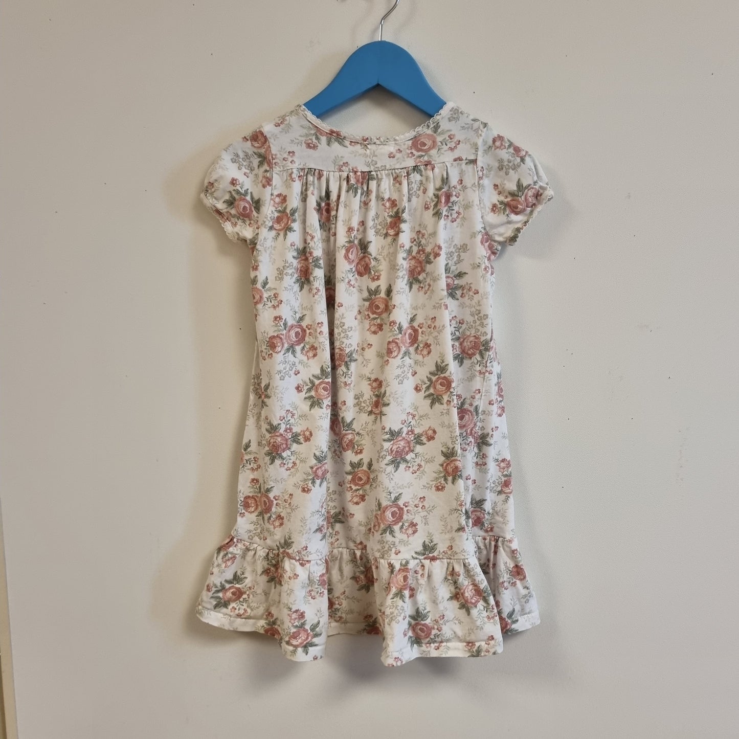 Newbie blomstrete kjole – 92